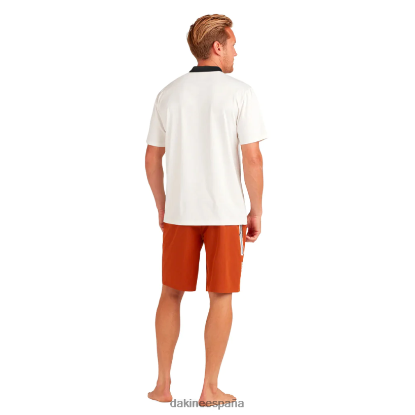 Camiseta Rashguard de manga corta y corte holgado Roots surf blanco/negro Dakine hombres ropa 2VTF0X239 - Image 4