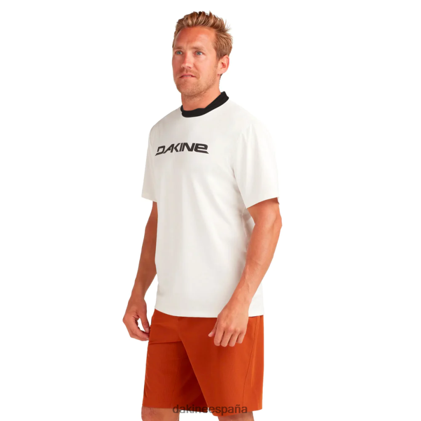 camiseta_rashguard_de_manga_corta_y_corte_holgado_roots_surf_blanco_negro_dakine_hombres_ropa_2vtf0x239.png Camiseta Rashguard de manga corta y corte holgado Roots surf blanco/negro Dakine hombres ropa 2VTF0X239 - Image 1